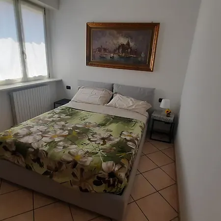 Sara * Lecco