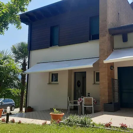 Sara * Lecco